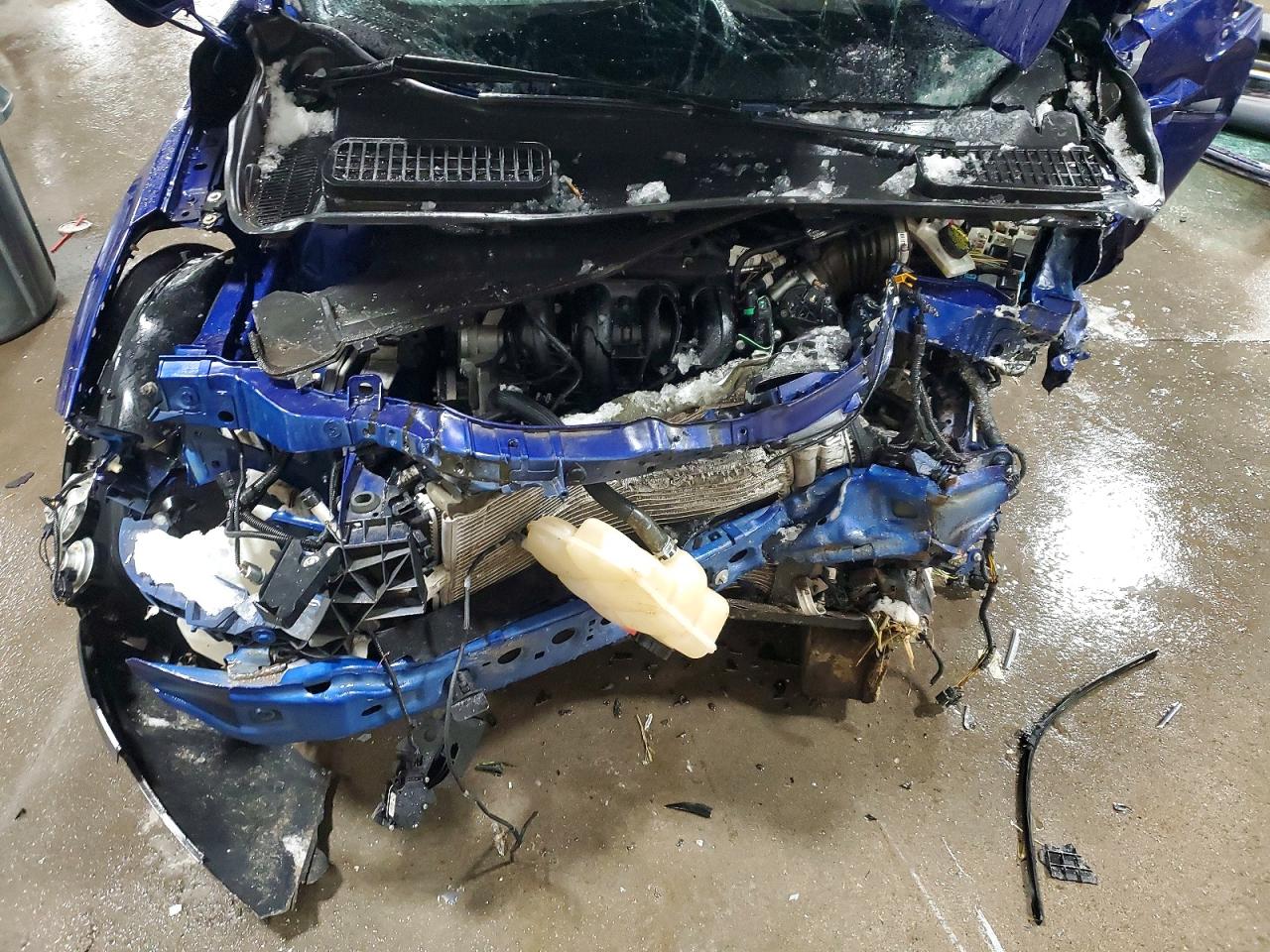 2016 FORD ESCAPE SE photo 12