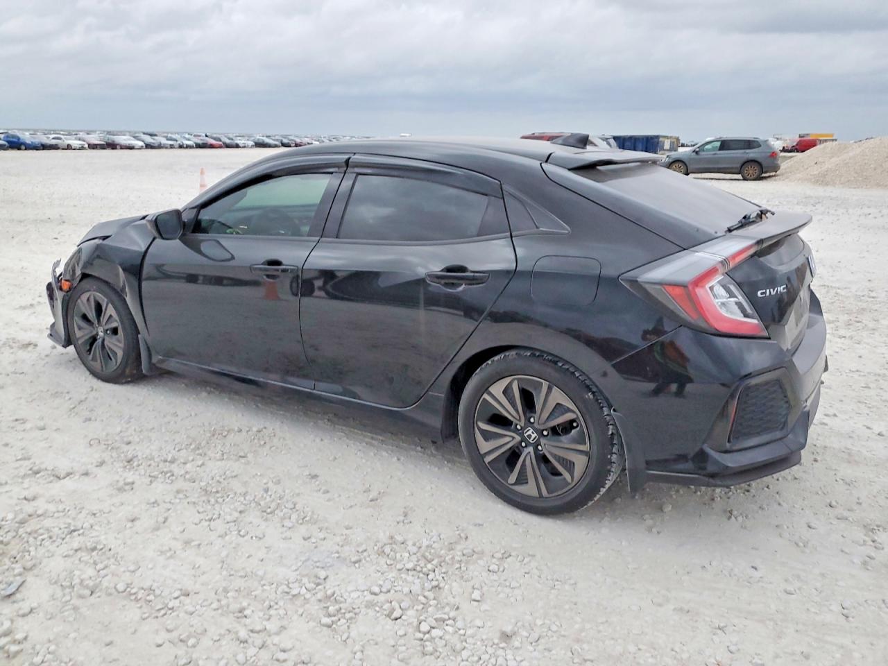 2017 HONDA CIVIC EX photo 3