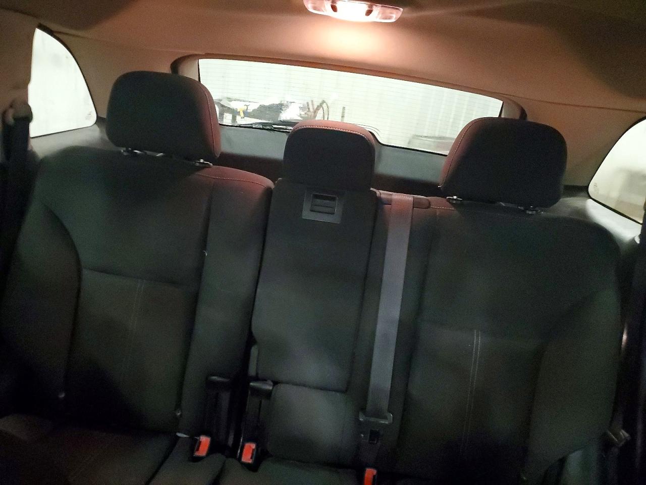 2011 FORD EDGE SE photo 28