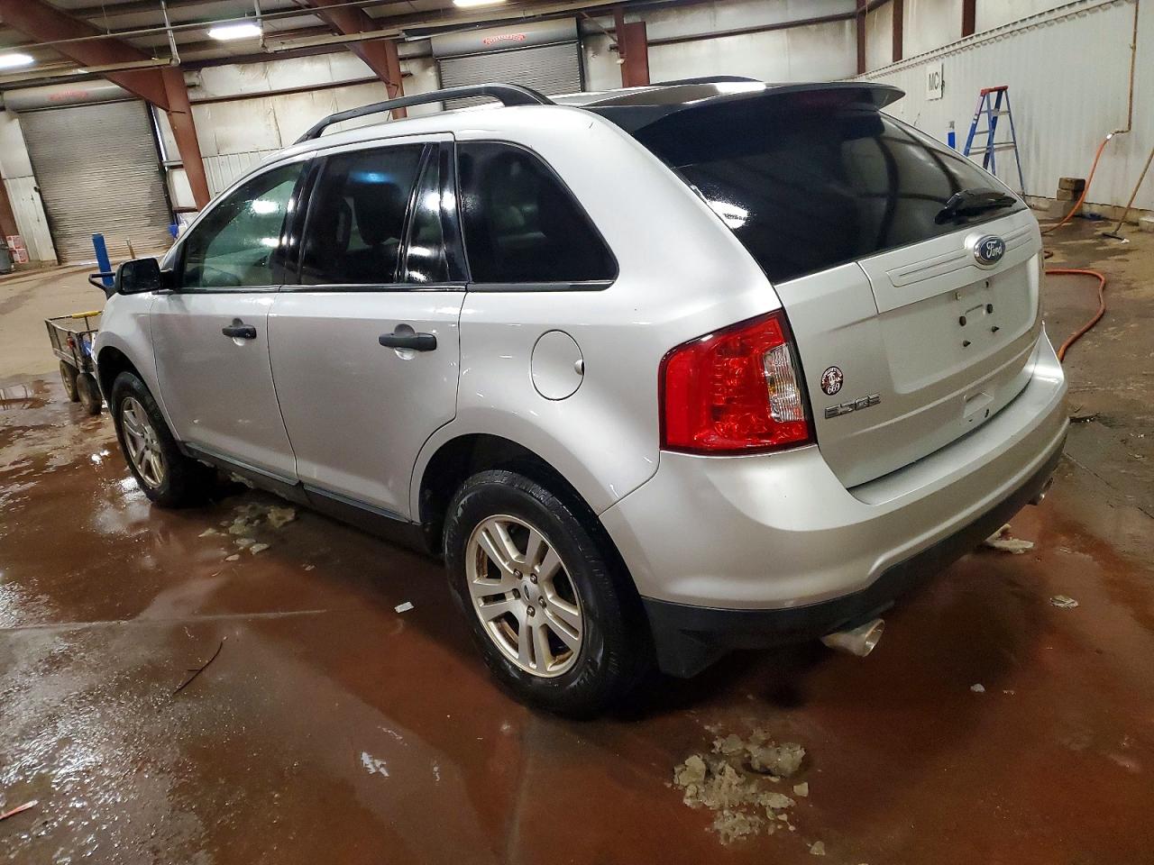 2011 FORD EDGE SE photo 4