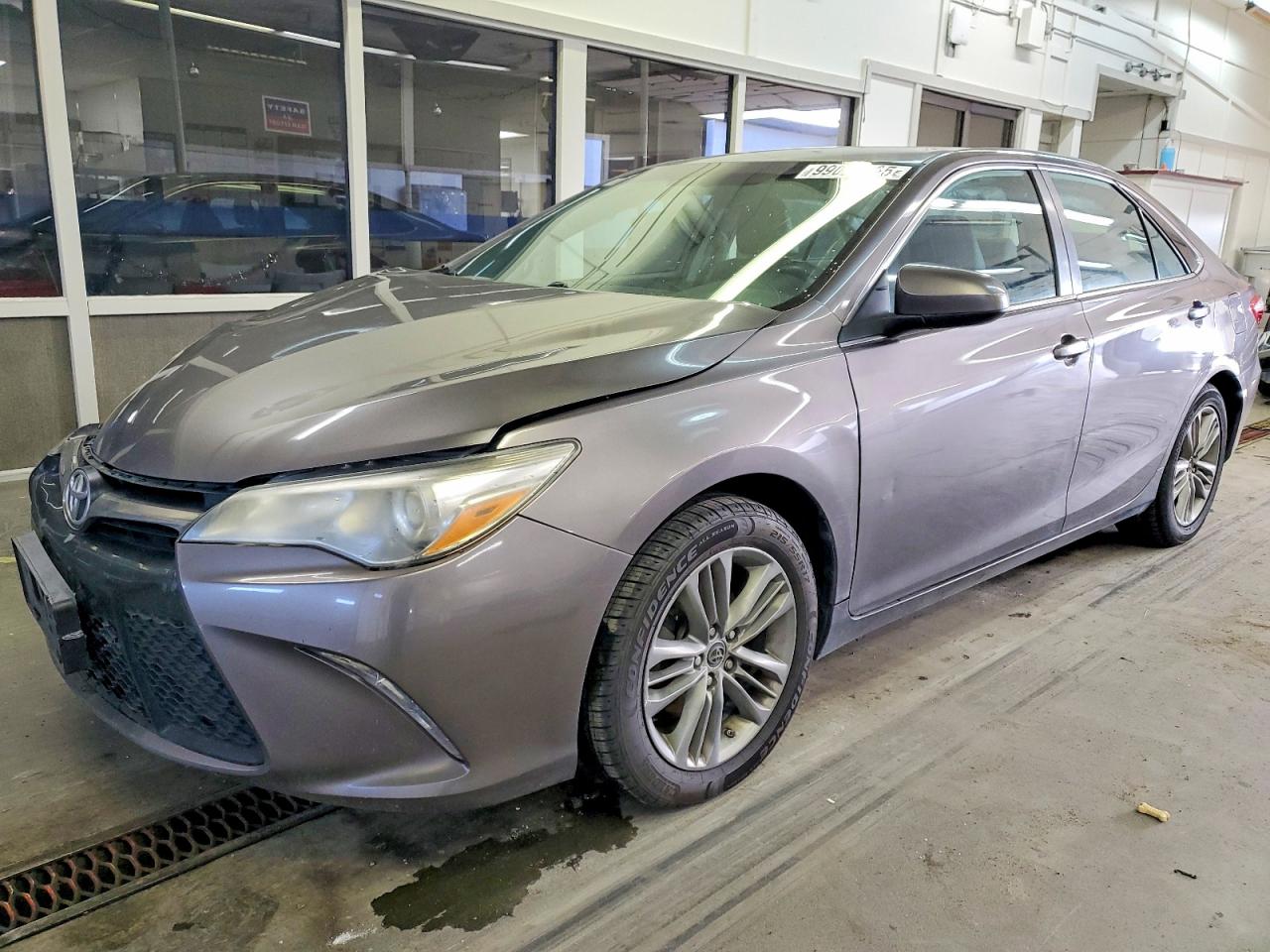 2015 TOYOTA CAMRY