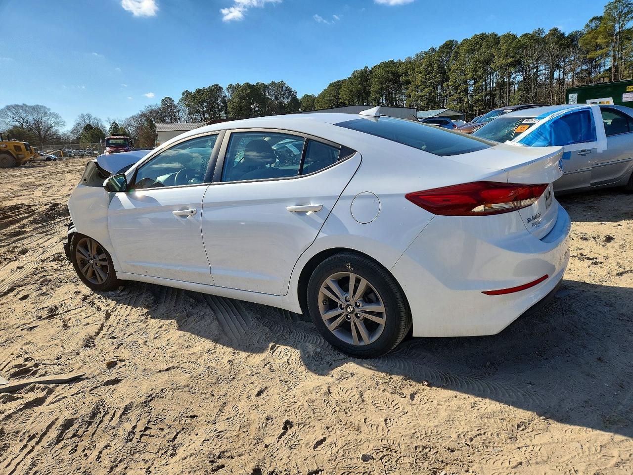 2018 HYUNDAI ELANTRA SEL photo 2