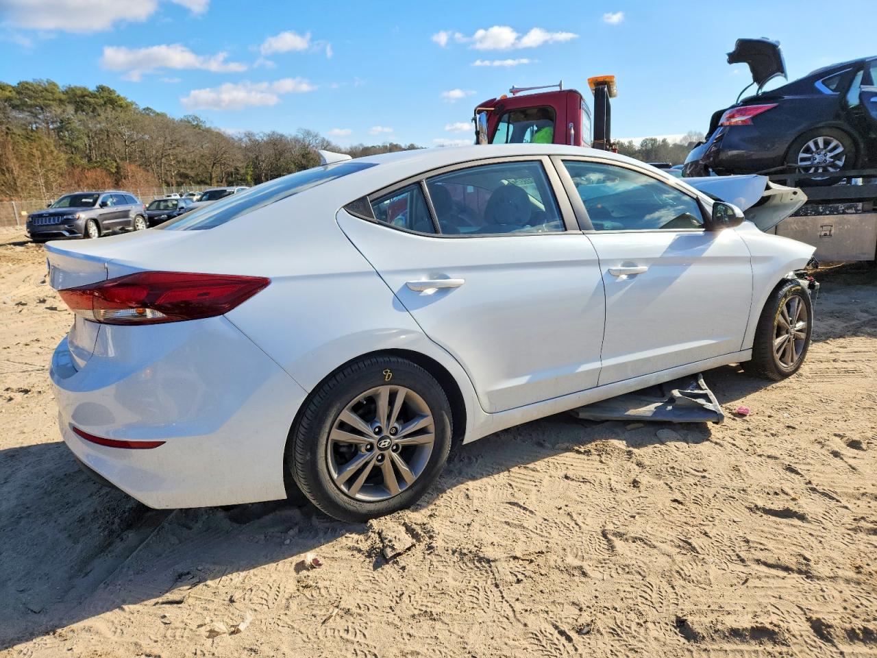 2018 HYUNDAI ELANTRA SEL photo 3