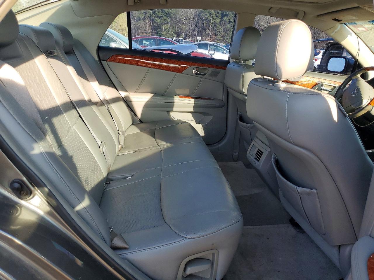 2005 TOYOTA AVALON XL photo 10