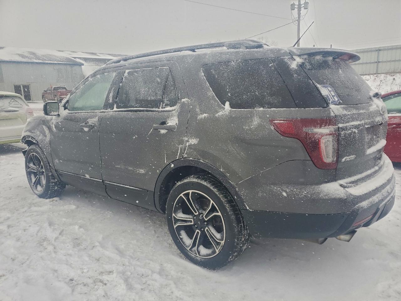 2015 FORD EXPLORER SPORT photo 2