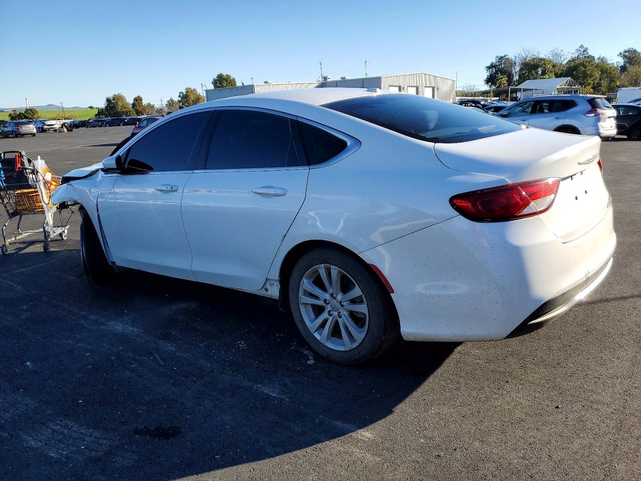 2015 CHRYSLER 200 LIMITED photo 2