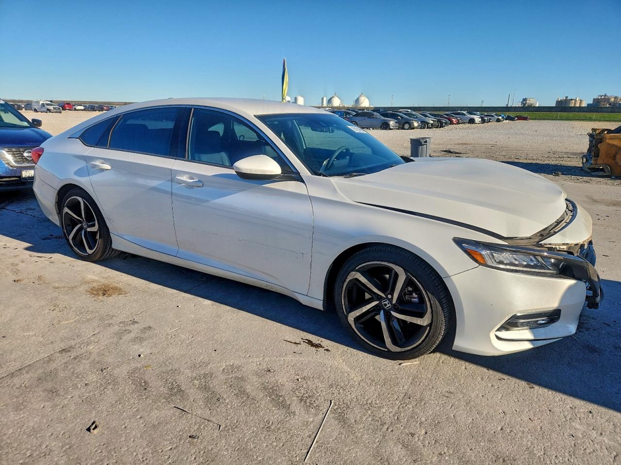 2018 HONDA ACCORD SPORT photo 4