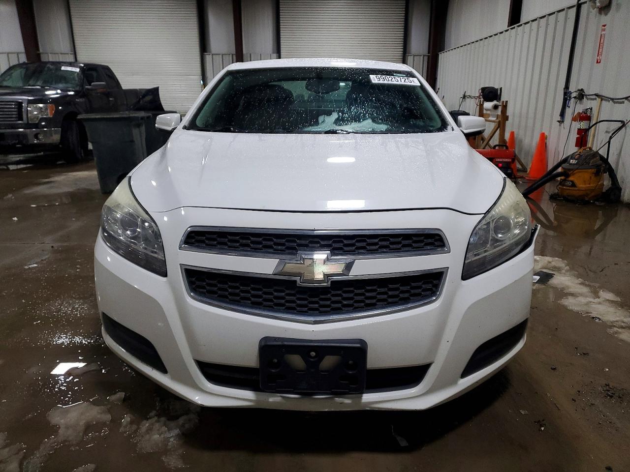 2013 CHEVROLET MALIBU 1LT photo 5
