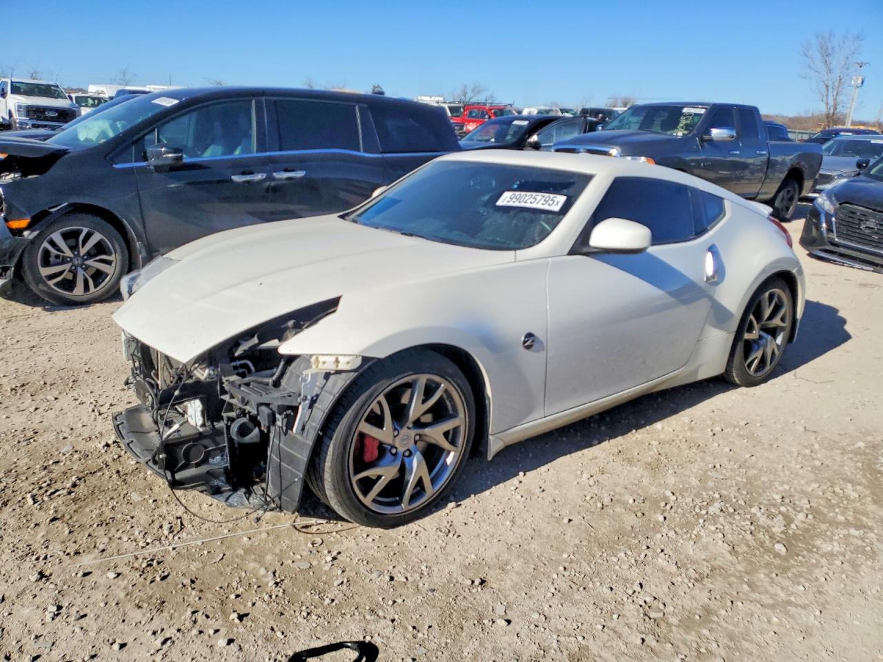 2017 NISSAN 370Z