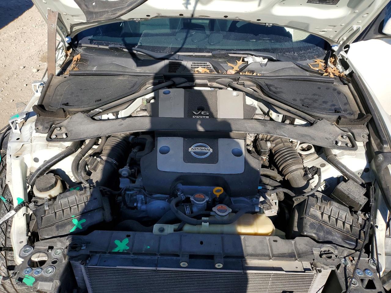 2017 NISSAN 370Z BASE photo 11