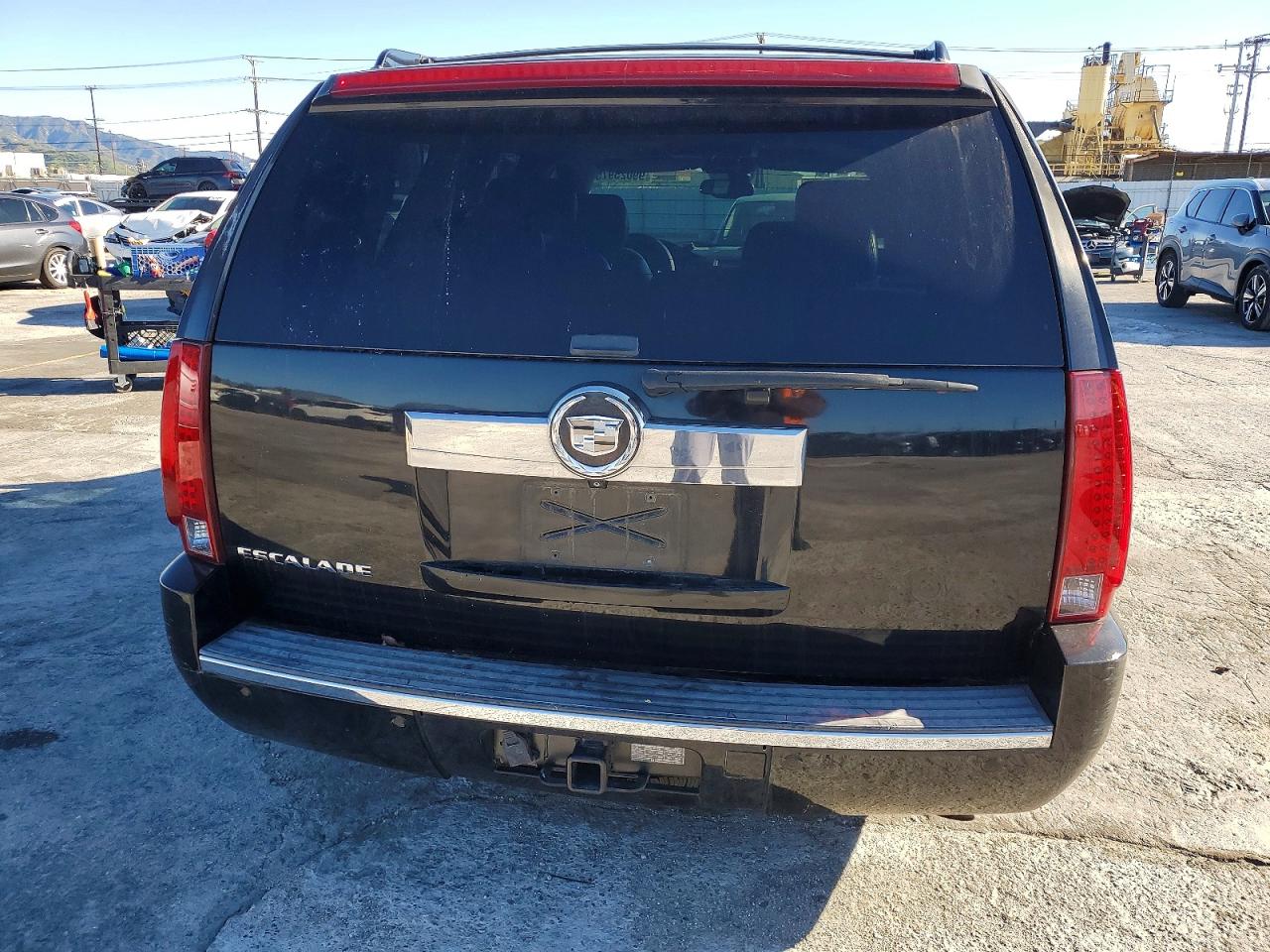 2007 CADILLAC ESCALADE LUXURY photo 6