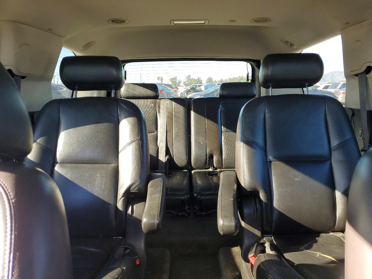 2007 CADILLAC ESCALADE LUXURY photo 10