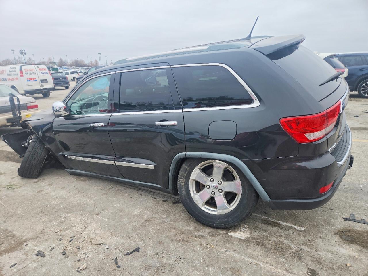 2012 JEEP GRAND CHEROKEE LIMITED photo 3
