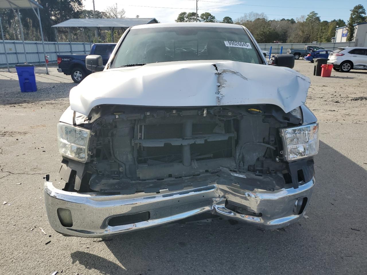 2016 RAM 1500 SLT photo 5