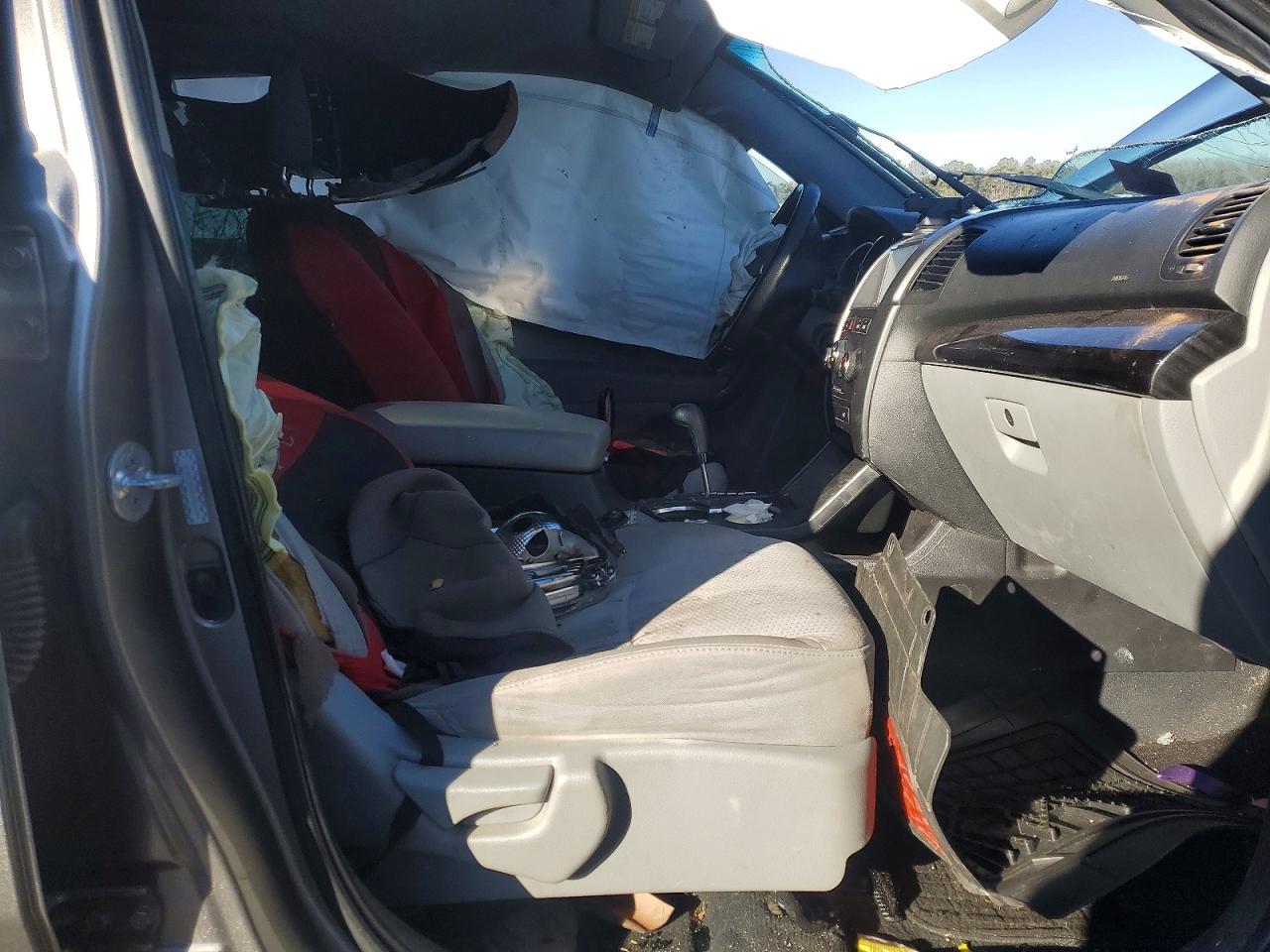 2011 KIA SORENTO BASE photo 13