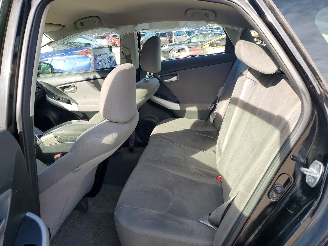 2013 TOYOTA PRIUS photo 19