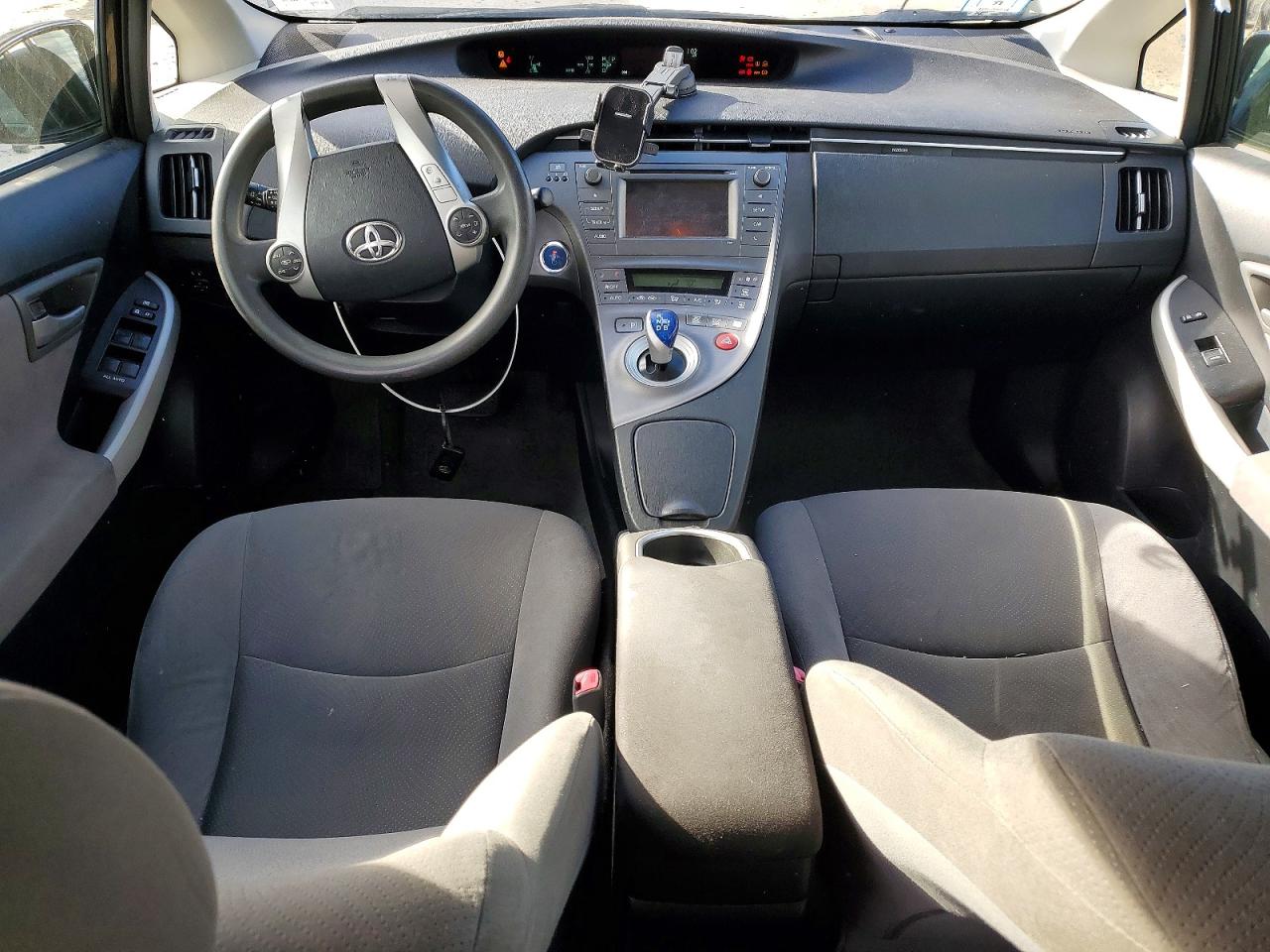 2013 TOYOTA PRIUS photo 15