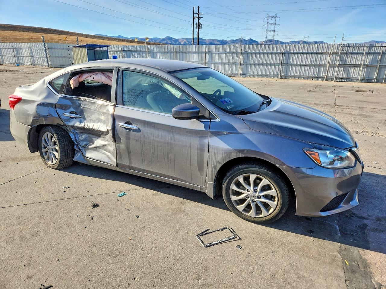 2018 NISSAN SENTRA S photo 4