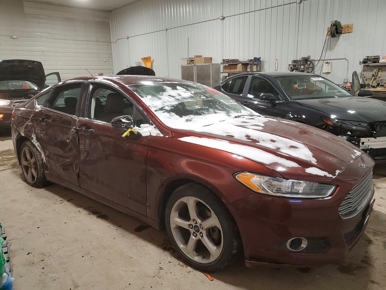 2016 FORD FUSION S photo 4