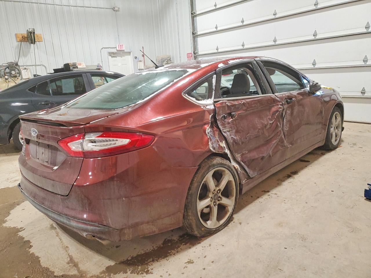 2016 FORD FUSION S photo 3
