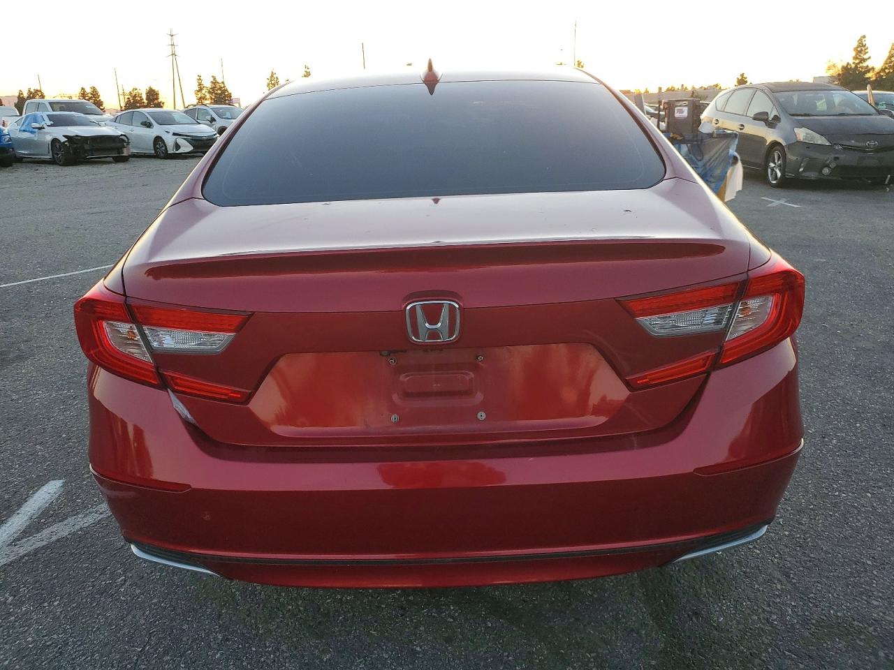 2018 HONDA ACCORD EX photo 6