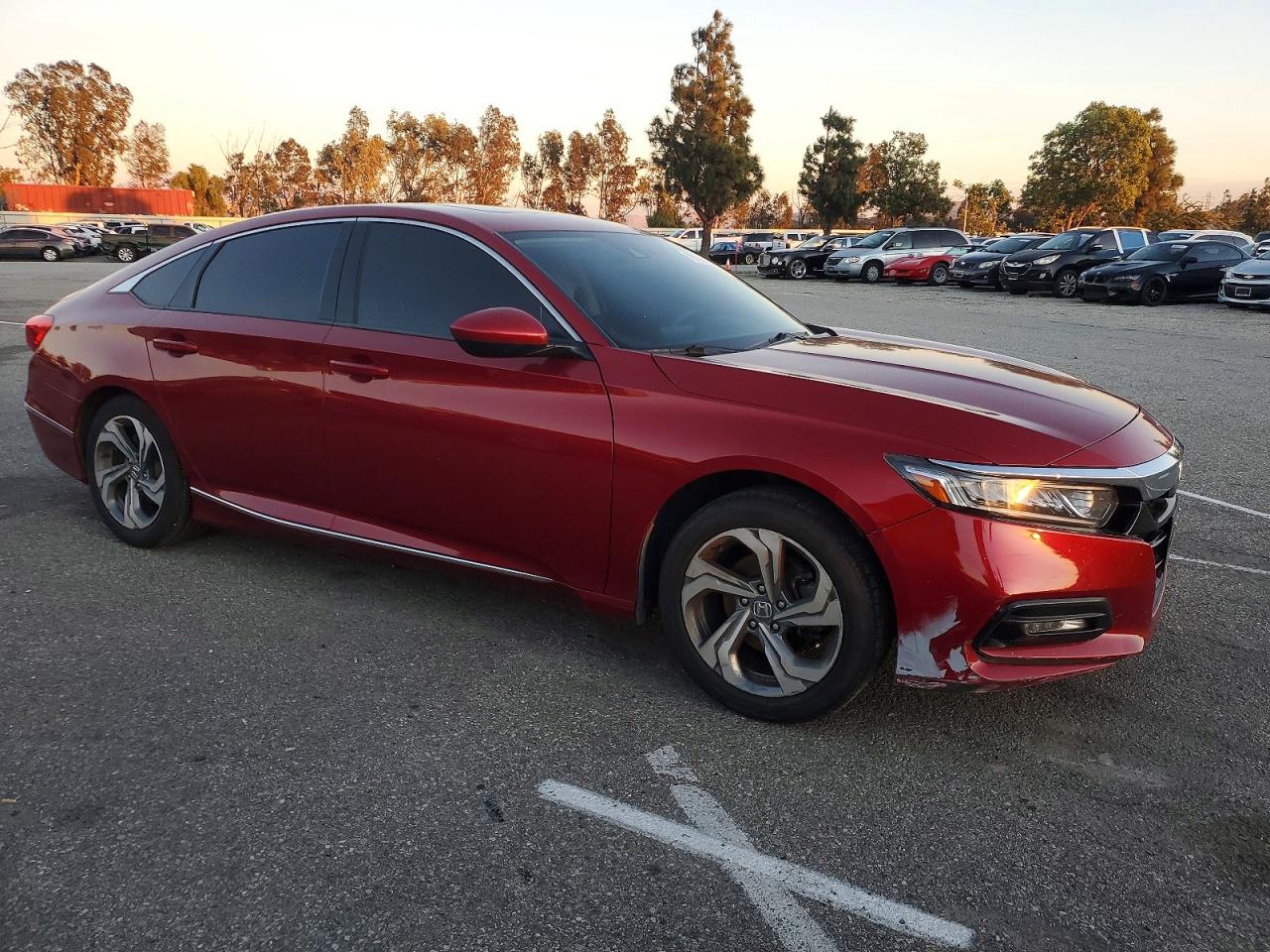 2018 HONDA ACCORD EX photo 4