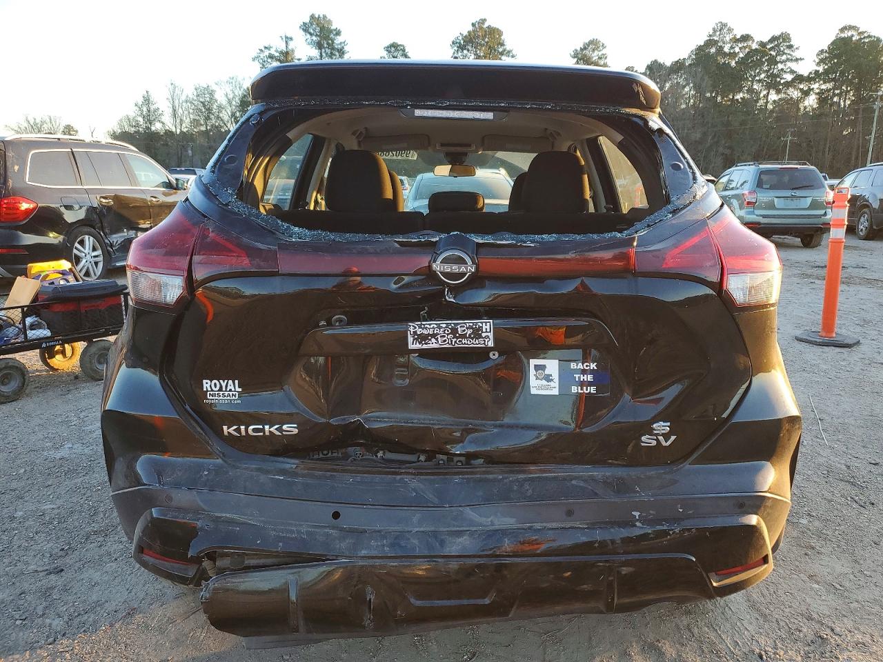 2022 NISSAN KICKS SV photo 6