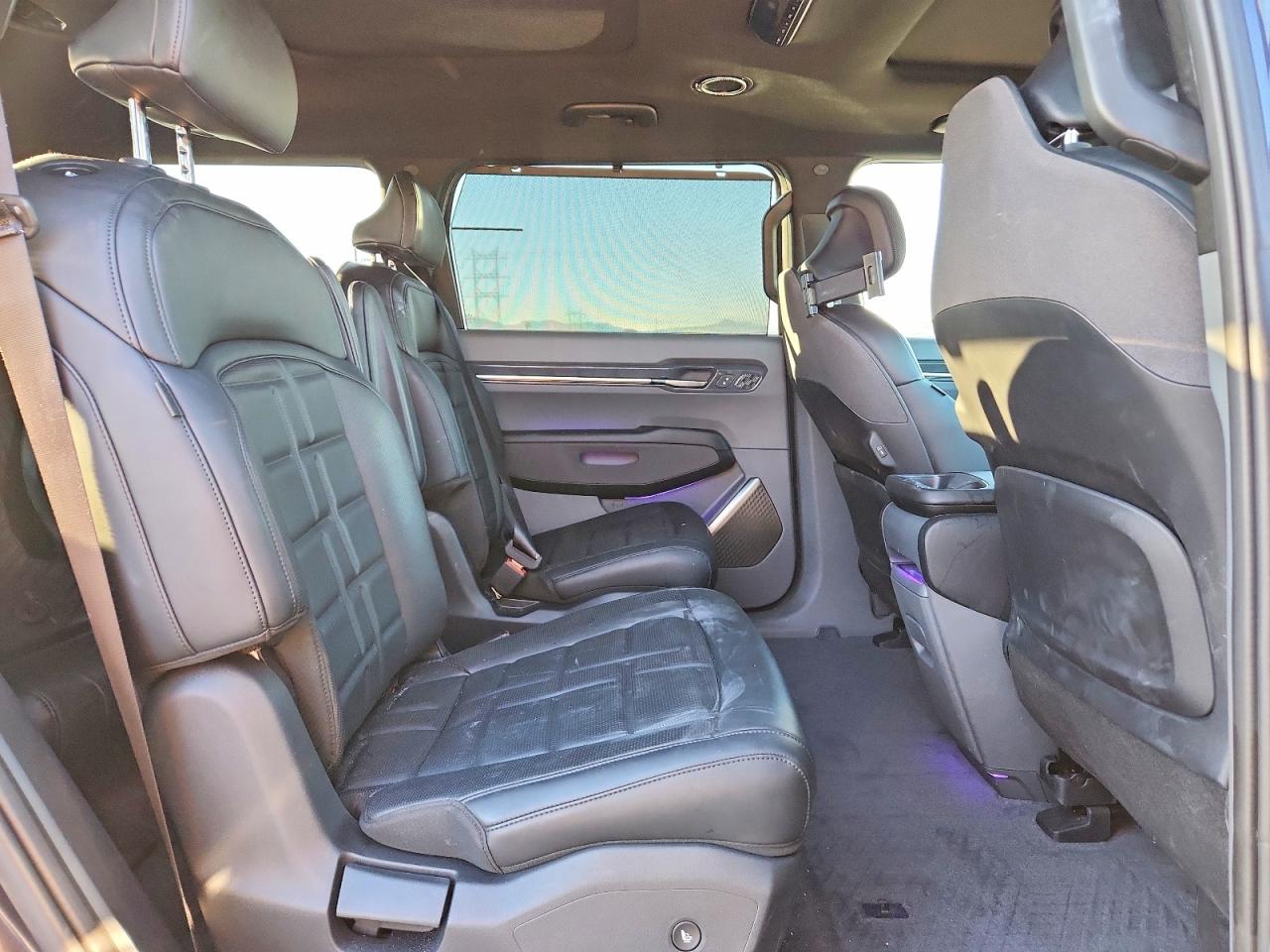 2026 KIA EV9 LAND photo 11