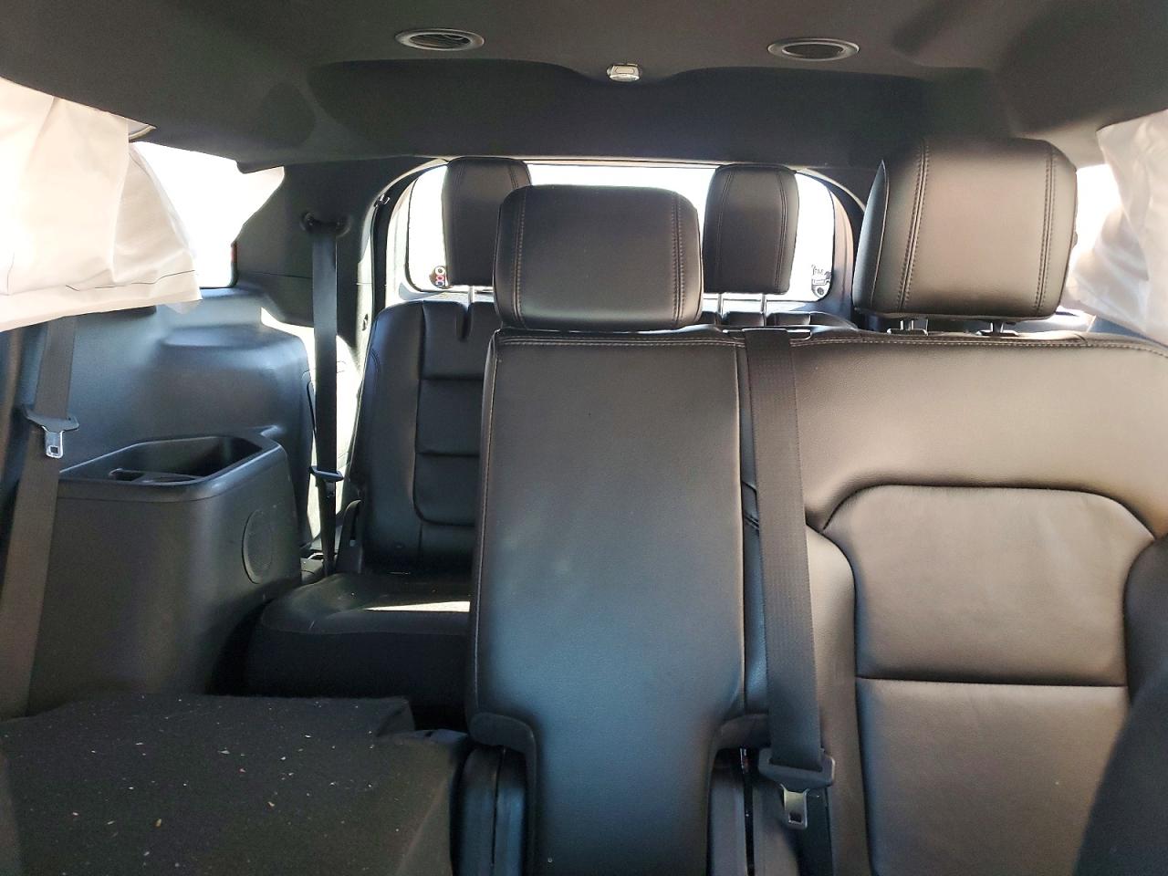 2017 FORD EXPLORER XLT photo 19