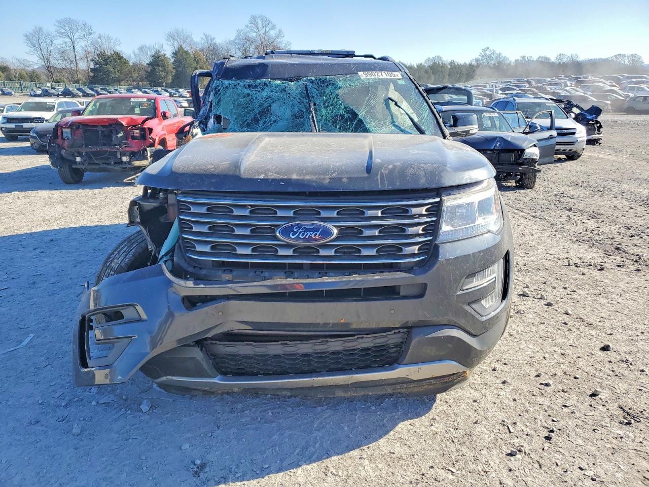 2017 FORD EXPLORER XLT photo 9