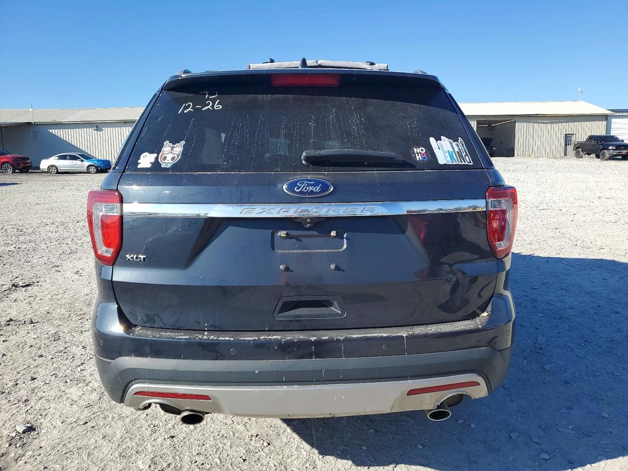 2017 FORD EXPLORER XLT photo 11