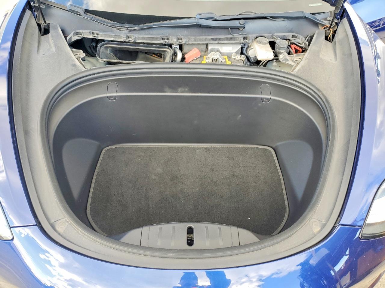 2018 TESLA MODEL 3 photo 11