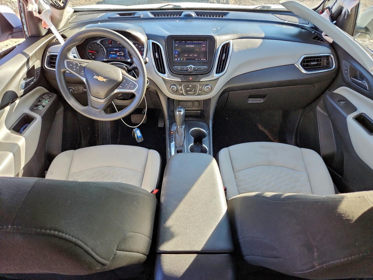 2020 CHEVROLET EQUINOX LT photo 8