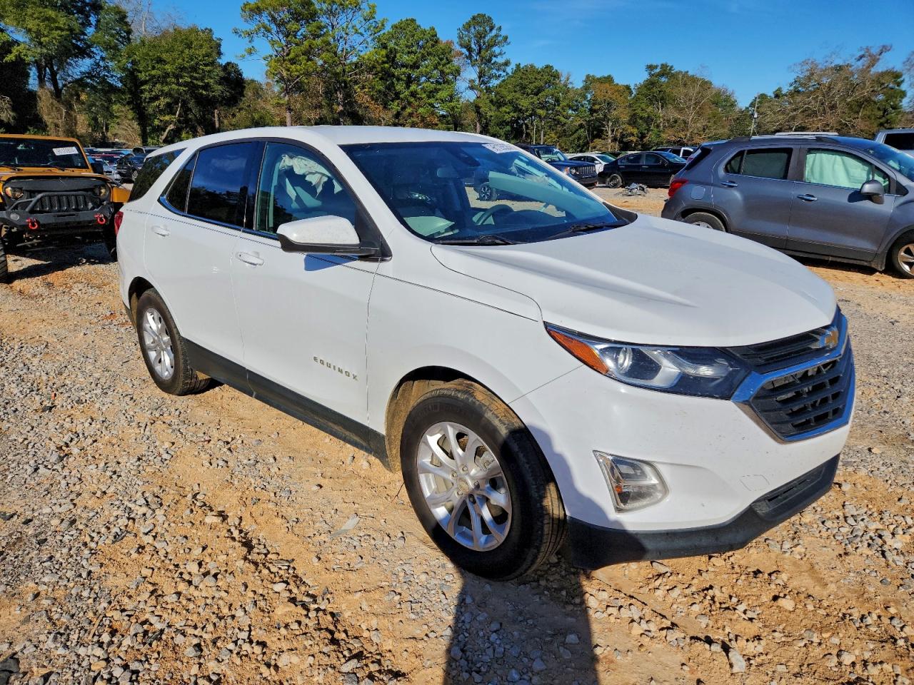 2020 CHEVROLET EQUINOX LT photo 4