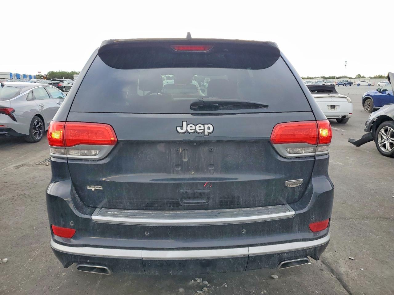 2015 JEEP GRAND CHEROKEE SUMMIT photo 6