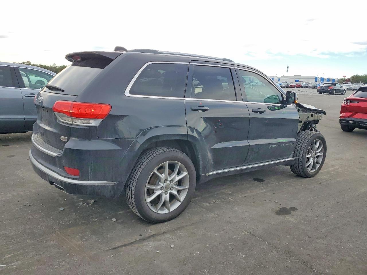 2015 JEEP GRAND CHEROKEE SUMMIT photo 3