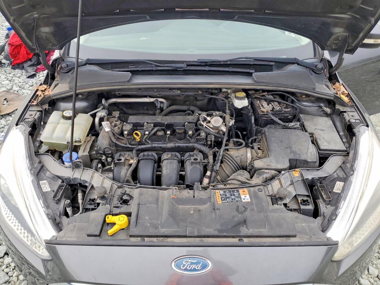 2017 FORD FOCUS SE photo 11