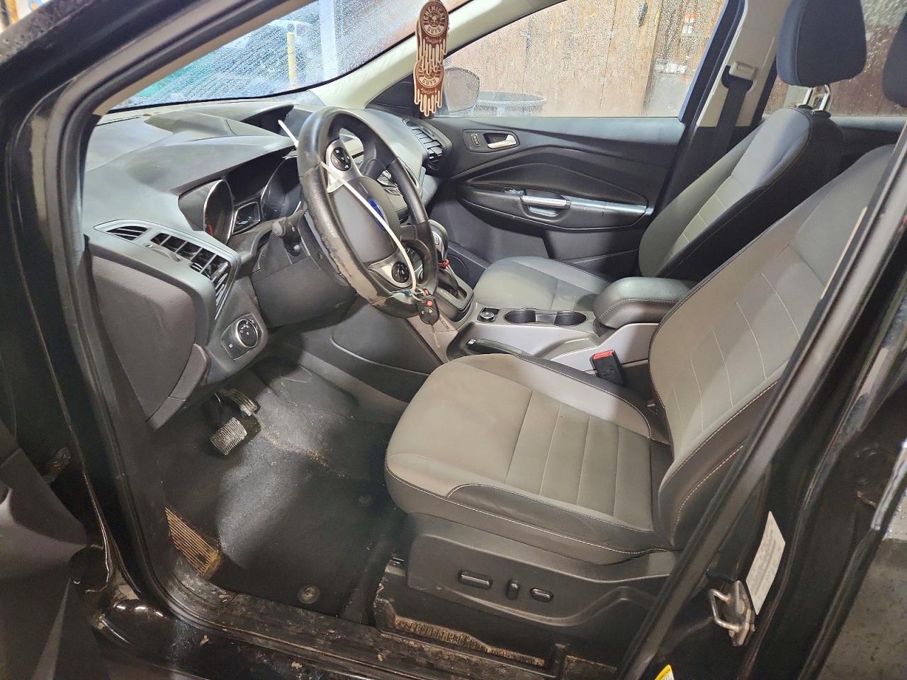 2016 FORD ESCAPE SE photo 7