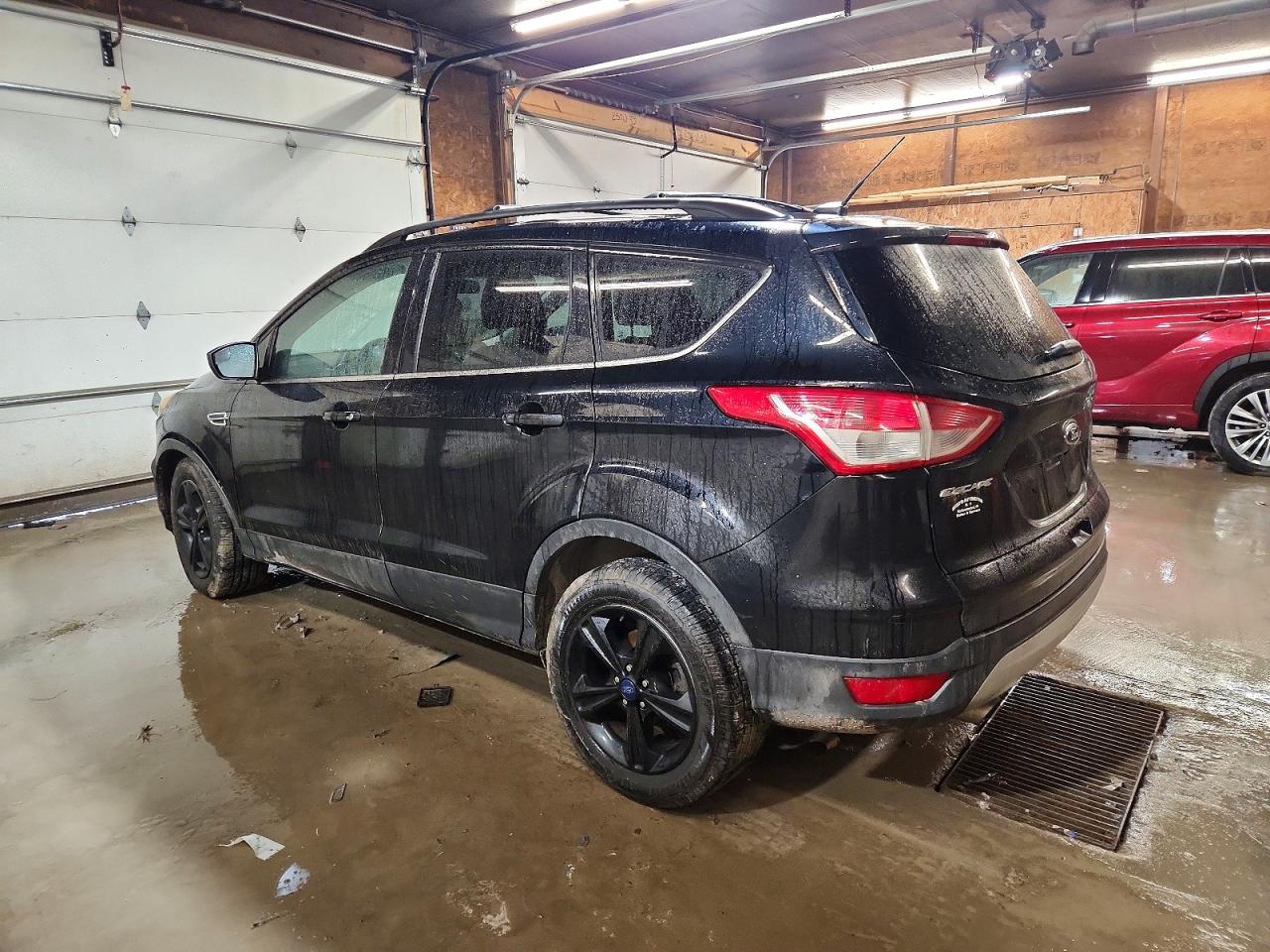 2016 FORD ESCAPE SE photo 2