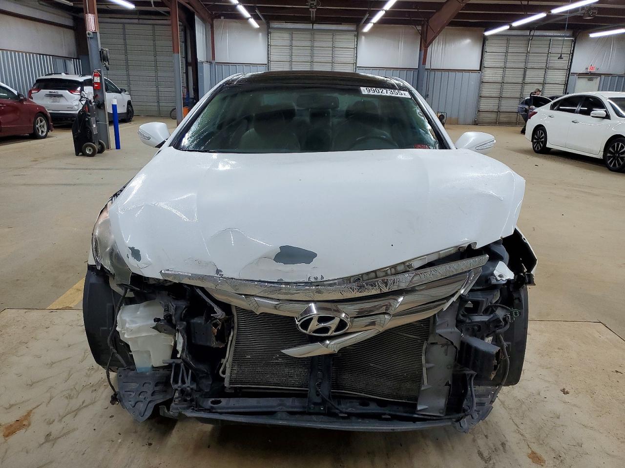 2013 HYUNDAI SONATA SE photo 5