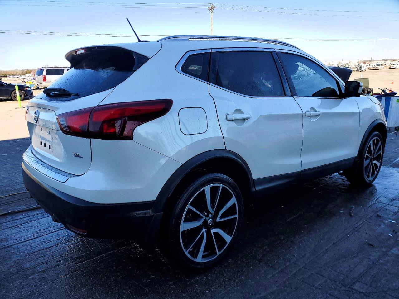 2019 NISSAN ROGUE SPORT S photo 3