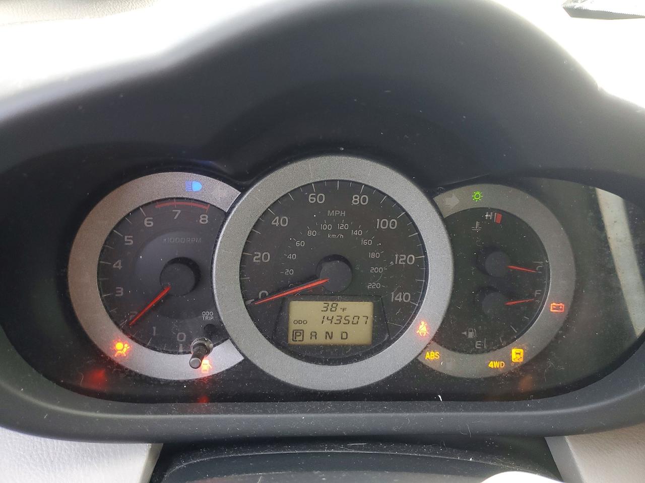 2009 TOYOTA RAV4 photo 9