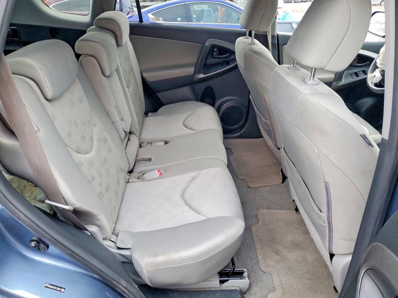 2009 TOYOTA RAV4 photo 11
