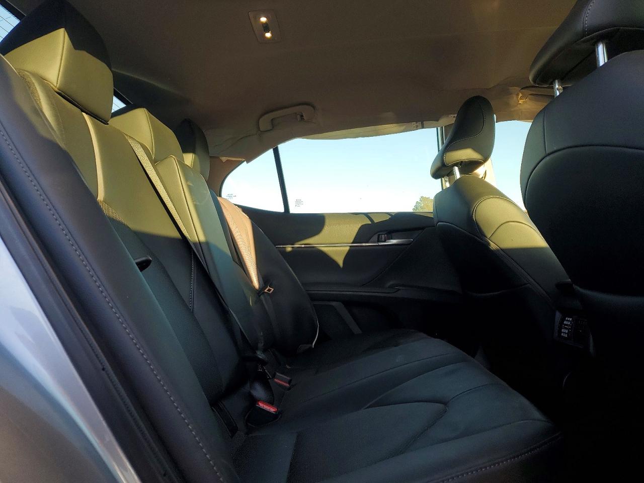 2024 TOYOTA CAMRY XLE photo 10