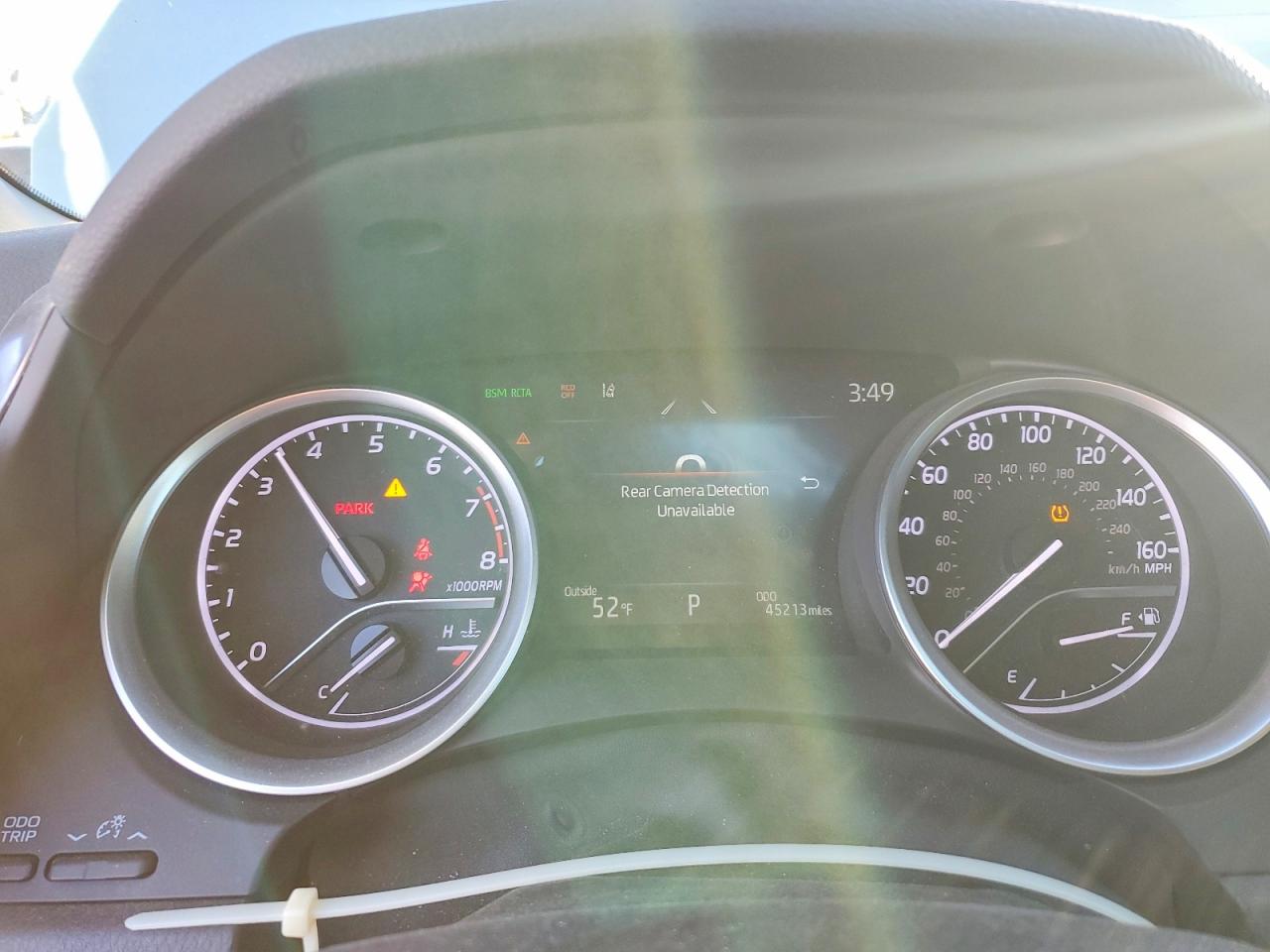 2024 TOYOTA CAMRY XLE photo 9
