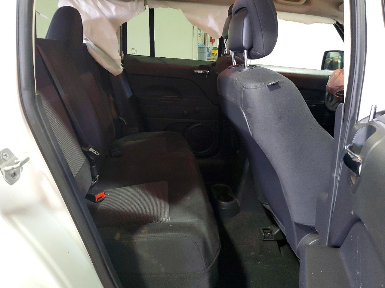 2014 JEEP PATRIOT SPORT photo 11