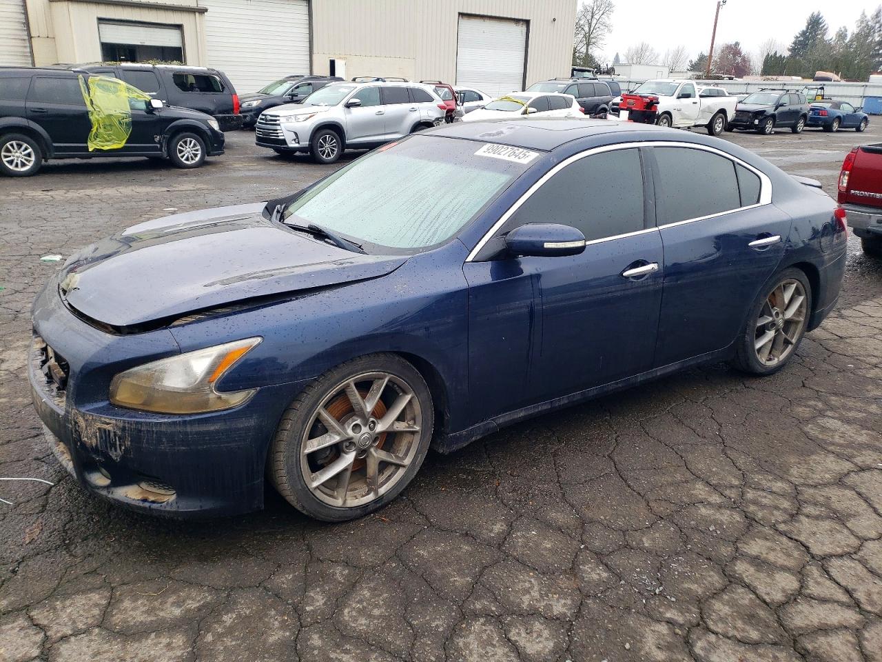 2011 NISSAN MAXIMA
