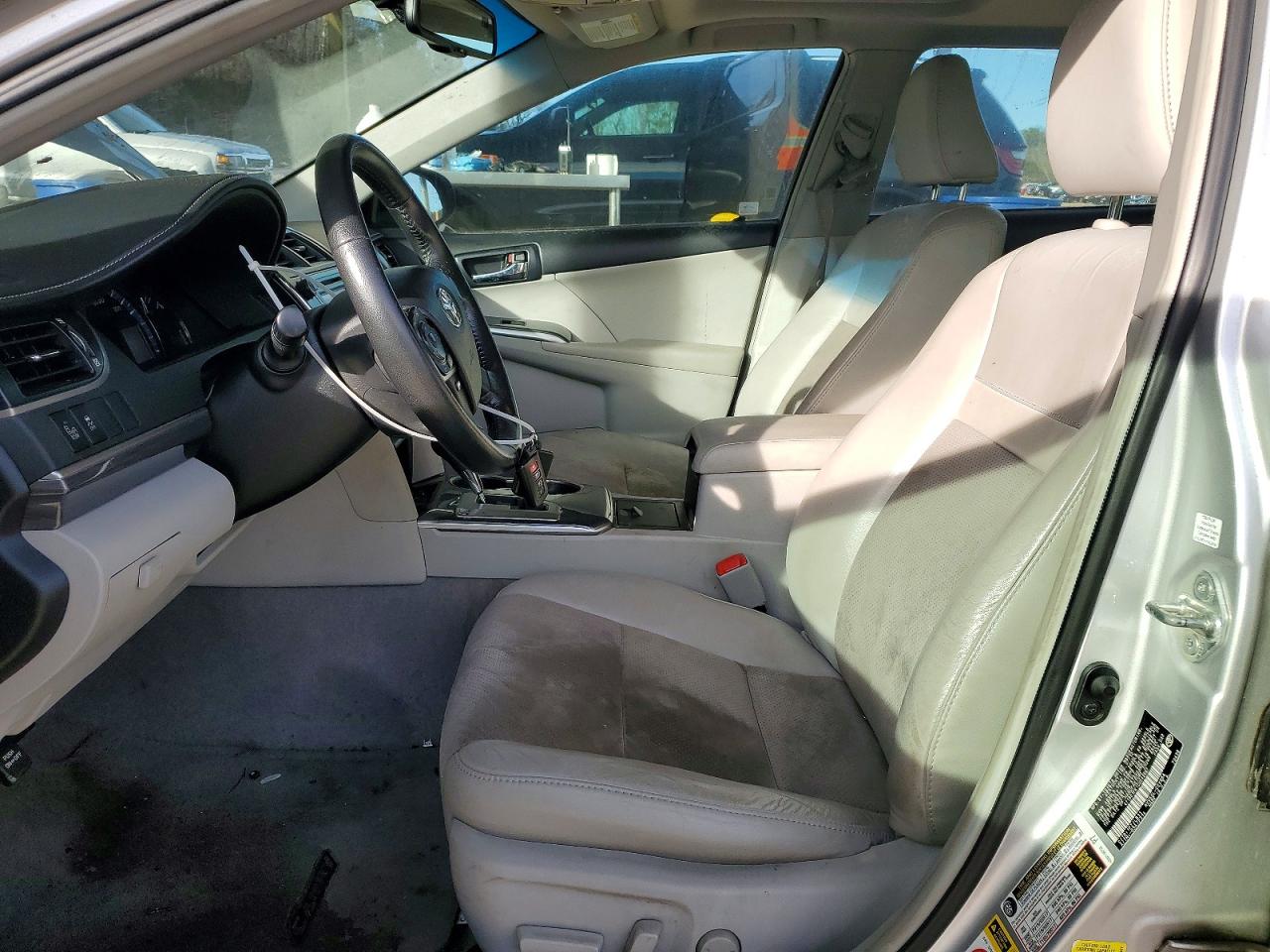 2012 TOYOTA CAMRY HYBRID photo 7