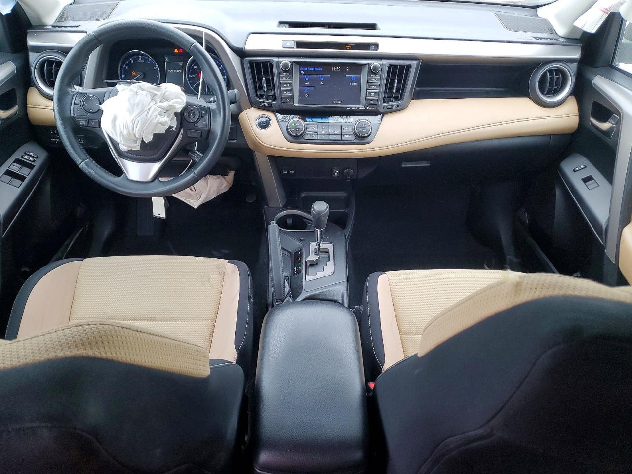2016 TOYOTA RAV4 XLE photo 8