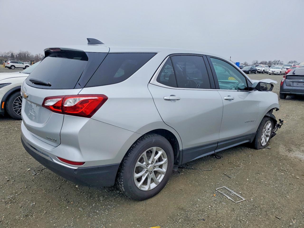 2020 CHEVROLET EQUINOX LT photo 5